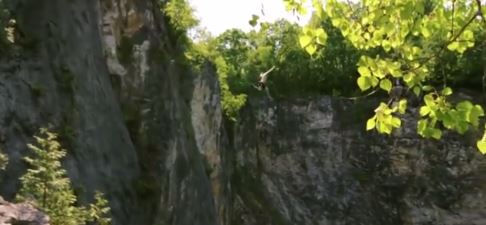 Vermont Cliff Jumping : Monster Quarries