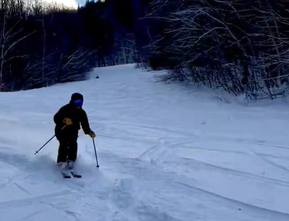 Magic Mountain Delivers Classic Vermont Turns After Fresh Snow